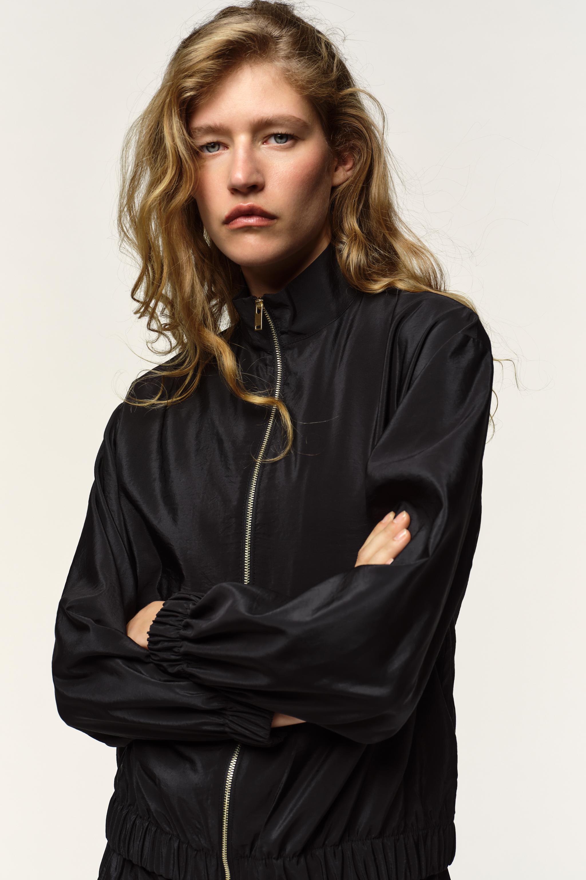 HIGH COLLAR BOMBER JACKET